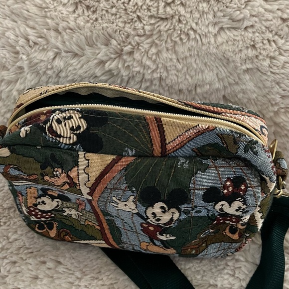 Disney Mickey And Minnie Crossbody Bag - Picture 2 of 6